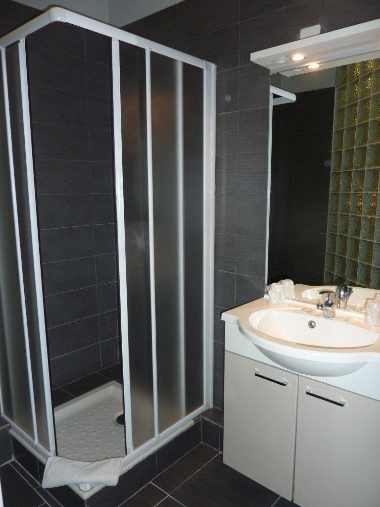 בוסוליי Hotel Villa Boeri מראה חיצוני תמונה